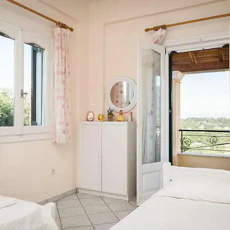 Hilltop Holiday home